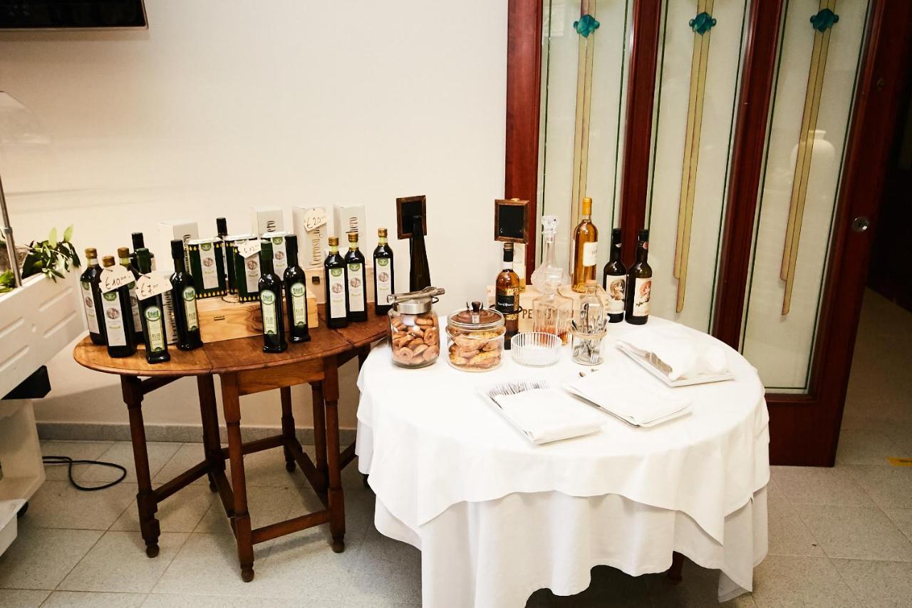 Hotel Vulci Montalto di Castro Buitenkant foto
